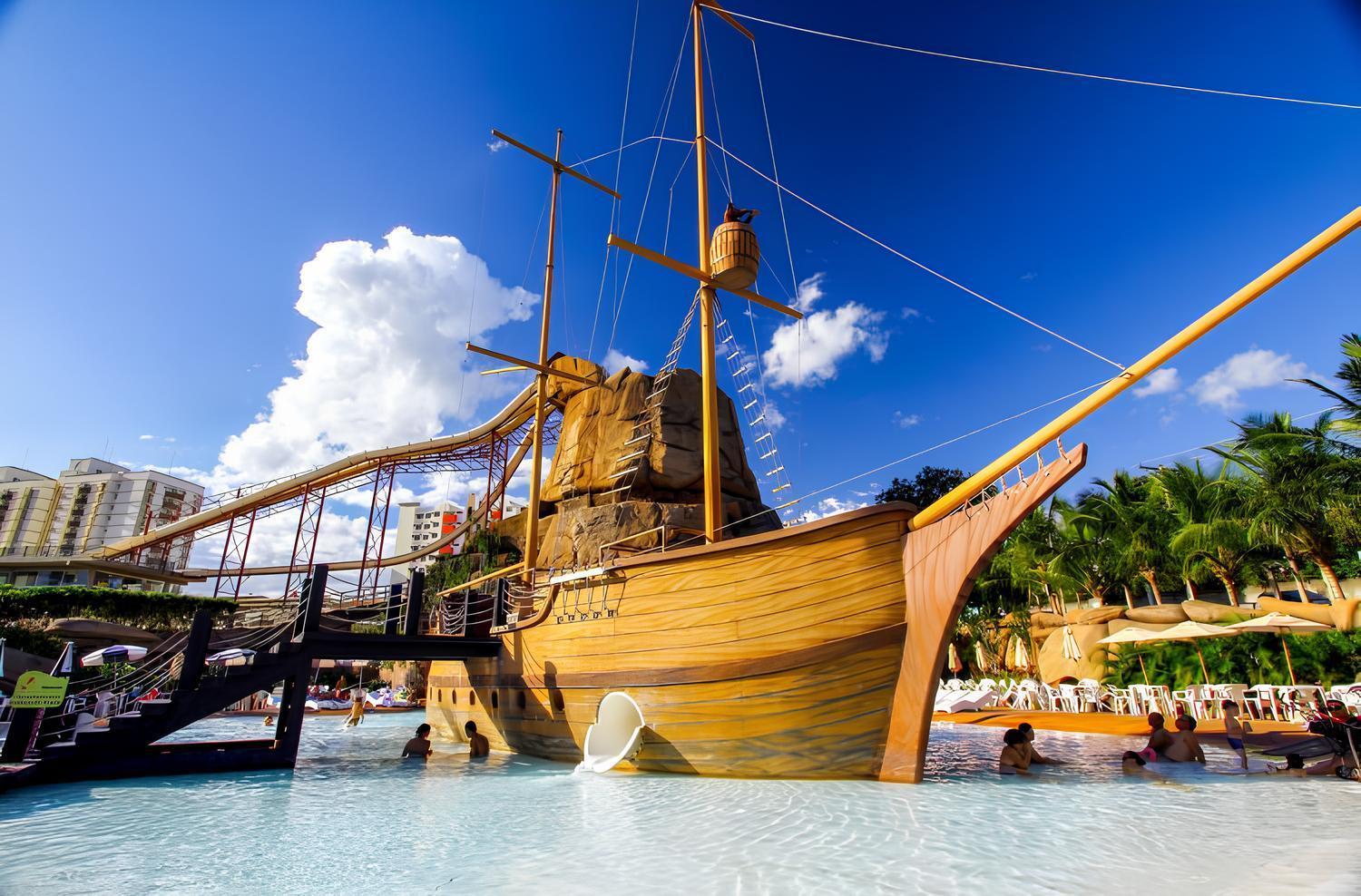 Aparthotel Piazza Diroma - Com Acesso Gratuito Ao Diroma Acqua Park